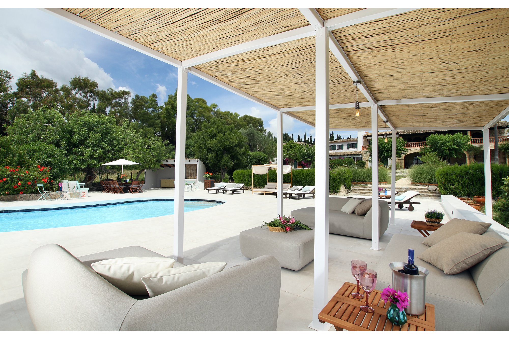 Napolitano · terrace